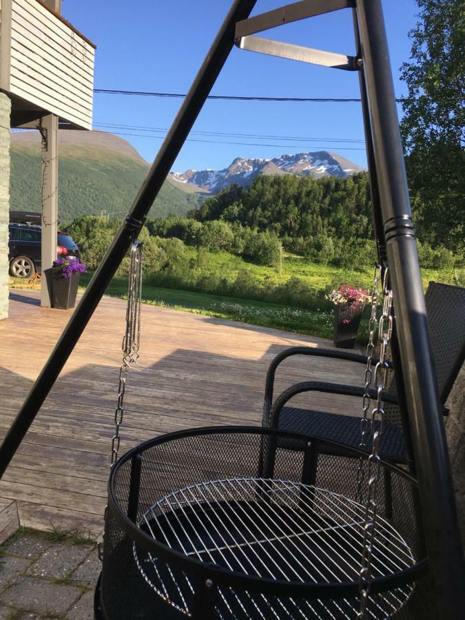 Hundbergan Apartment-Free Parking-15 Min From Tromso Trondalen Exterior foto